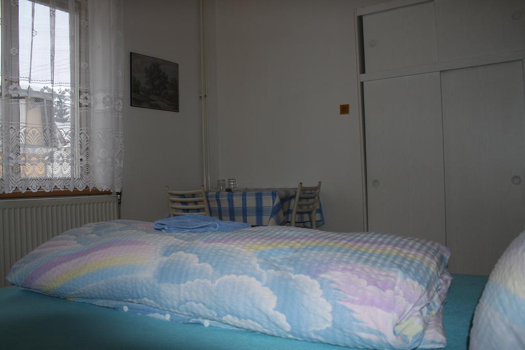 Penzion U Antonickova Pramene Mariánské Lázně Exterior foto