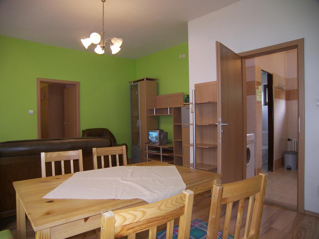 Penzion U Antonickova Pramene Mariánské Lázně Exterior foto